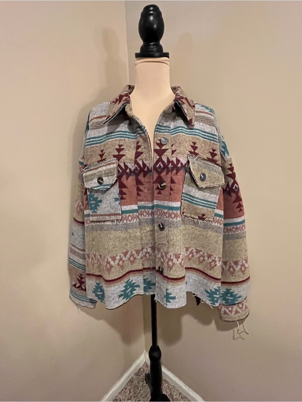 La Miel Aztec Pattern Button-Front Shacket Pockets Grey,Teal, Maroon & Taupe, Lg